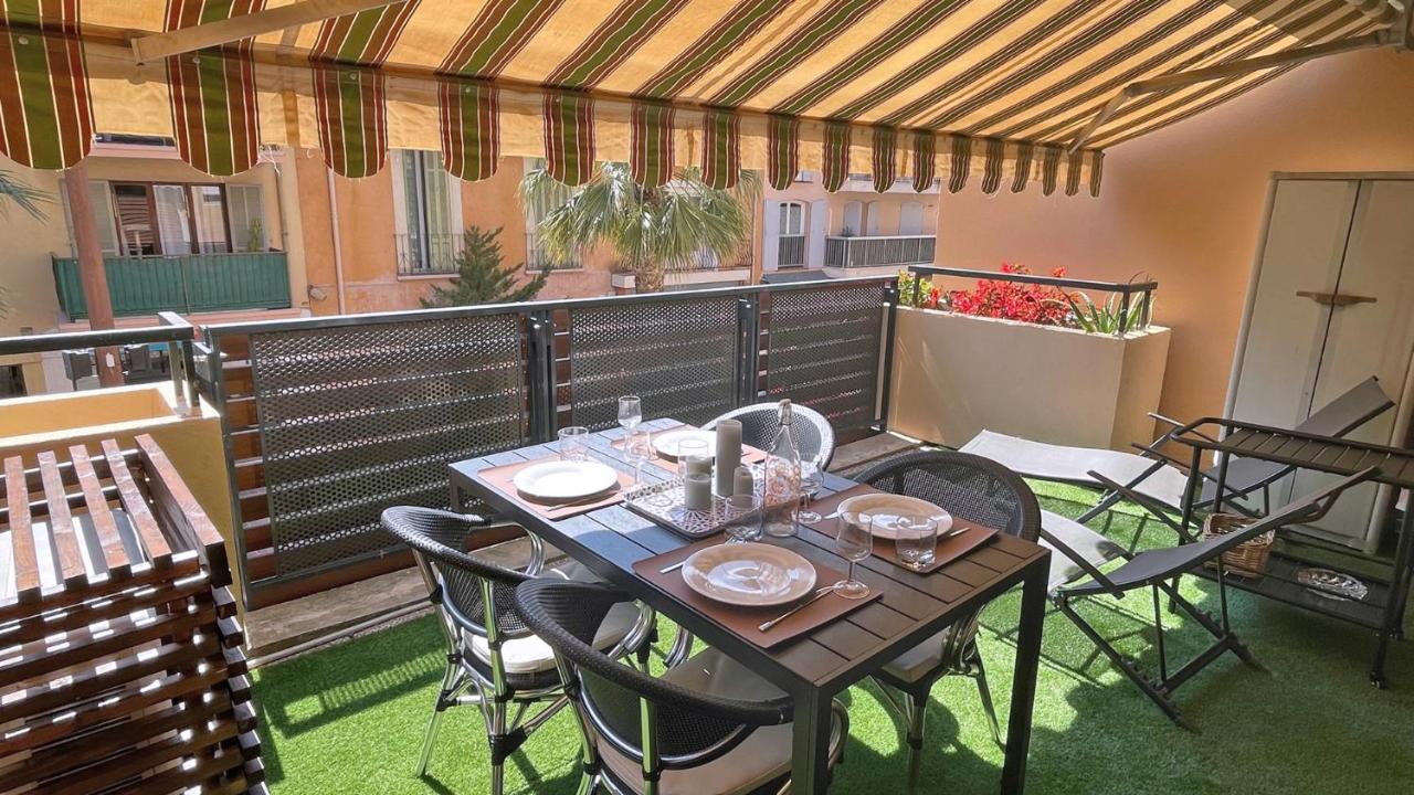 Regina - Victoria Apartment Sainte-Maxime Bagian luar foto